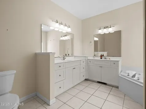 105 Everette Court Newport NC 28570