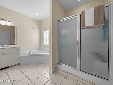 105 Everette Court Newport NC 28570