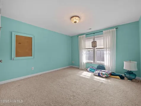 105 Everette Court Newport NC 28570