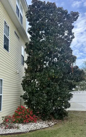 105 Everette Court Newport NC 28570