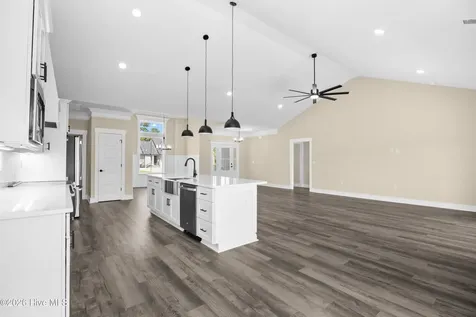 9379 Old Salem Way NW Calabash NC 28467