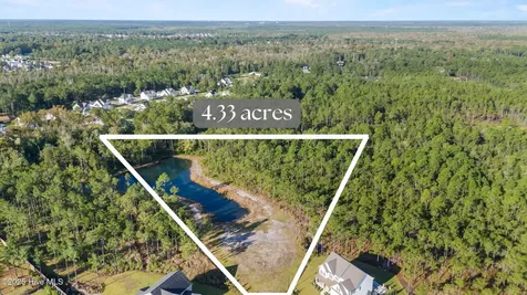 97 Keeneland Court Rocky Point NC 28457