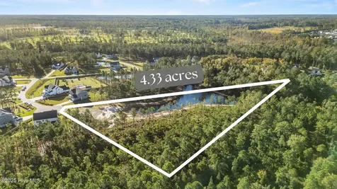 97 Keeneland Court Rocky Point NC 28457