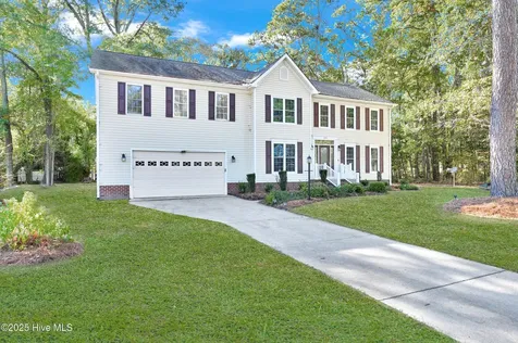 1304 Macon Place Tarboro NC 27886