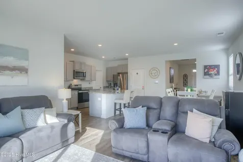 106 Mesa Lane Surf City NC 28445