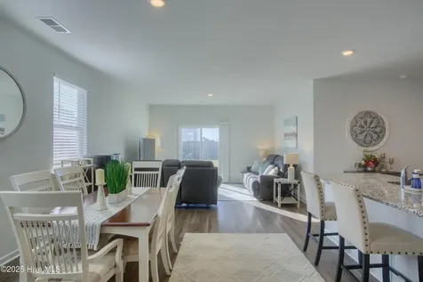 106 Mesa Lane Surf City NC 28445