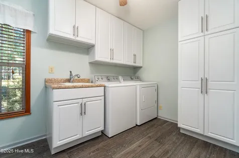 349 Creek Place Road Arapahoe NC 28510