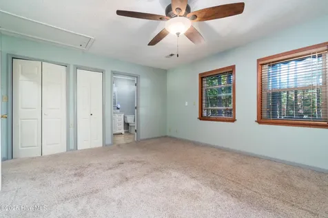 349 Creek Place Road Arapahoe NC 28510