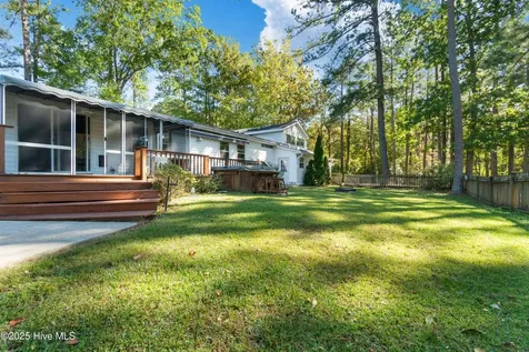 349 Creek Place Road Arapahoe NC 28510