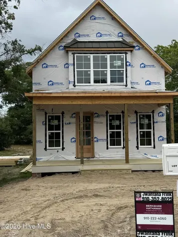 607 Burrington Avenue Southport NC 28461