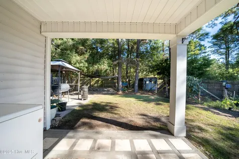 430 Ellis Road SE Bolivia NC 28422