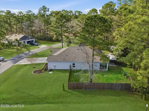 430 Ellis Road SE Bolivia NC 28422