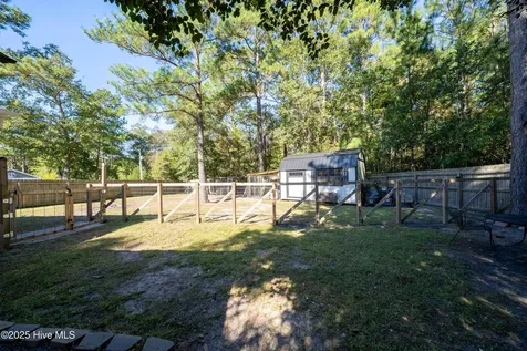 430 Ellis Road SE Bolivia NC 28422
