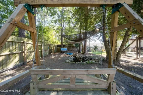 430 Ellis Road SE Bolivia NC 28422