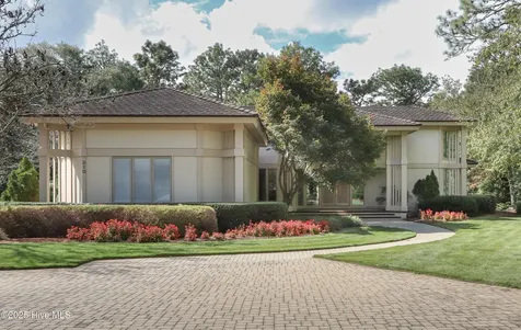310 Inverrary Road Pinehurst NC 28374