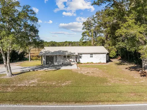 2037 Oxpen Road SW Supply NC 28462