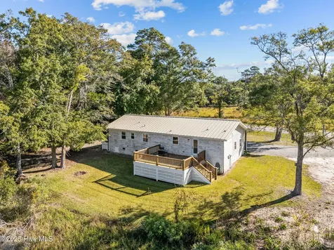 2037 Oxpen Road SW Supply NC 28462