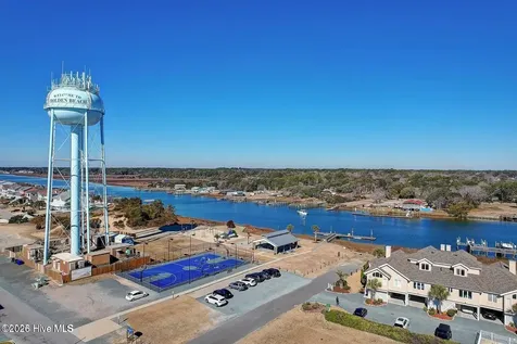 2037 Oxpen Road SW Supply NC 28462
