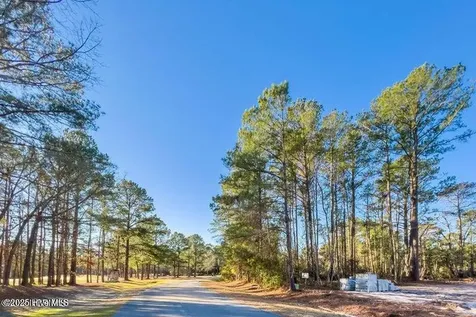 1110 Barkentine Drive New Bern NC 28560