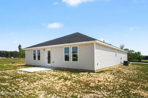 231 Tuscarora Drive La Grange NC 28551