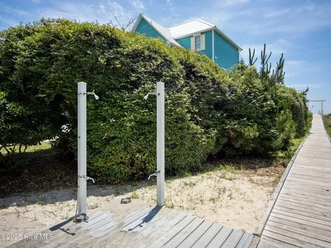 210 Shipwreck Lane Emerald Isle NC 28594