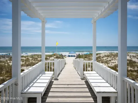 210 Shipwreck Lane Emerald Isle NC 28594