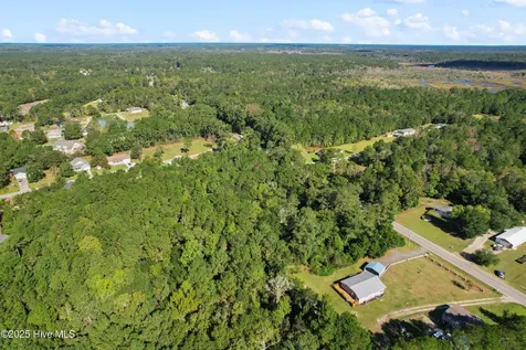 1433 Stone Chimney Road SW Supply NC 28462