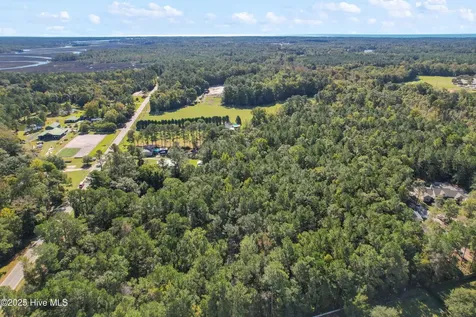 1433 Stone Chimney Road SW Supply NC 28462