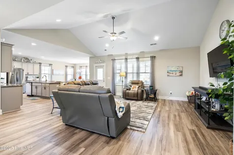 134 Bellows Lane Rocky Point NC 28457