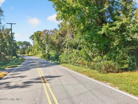 2340 Boones Neck Road SW Supply NC 28462