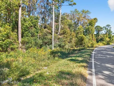 2340 Boones Neck Road SW Supply NC 28462