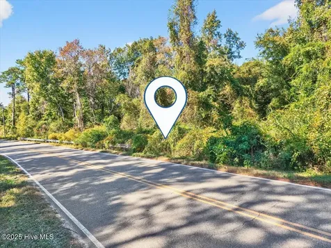 2340 Boones Neck Road SW Supply NC 28462