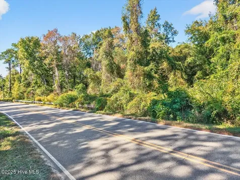2340 Boones Neck Road SW Supply NC 28462