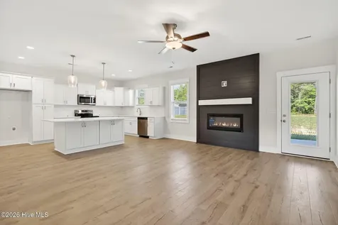 189 Thistle Court Sanford NC 27332