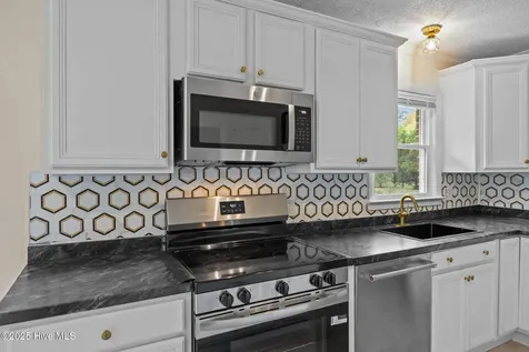 2581 Pocosin Road Ayden NC 28513