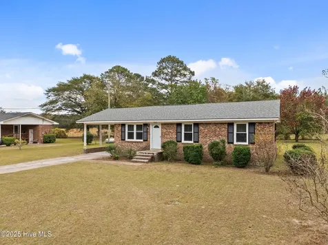 2581 Pocosin Road Ayden NC 28513