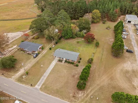 2581 Pocosin Road Ayden NC 28513