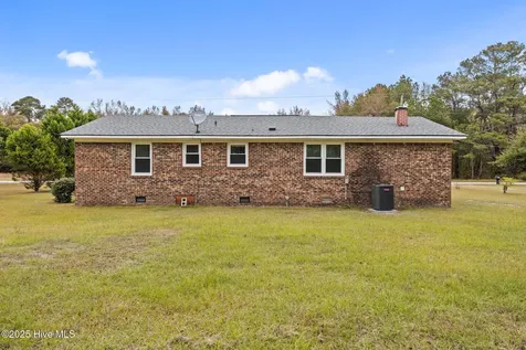 2581 Pocosin Road Ayden NC 28513