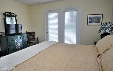 161 Brunswick Avenue E Holden Beach NC 28462
