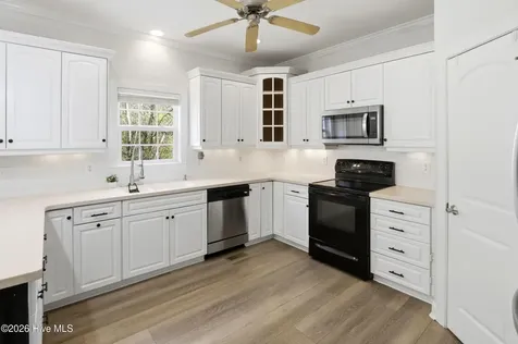 109 Forest Lane Swansboro NC 28584