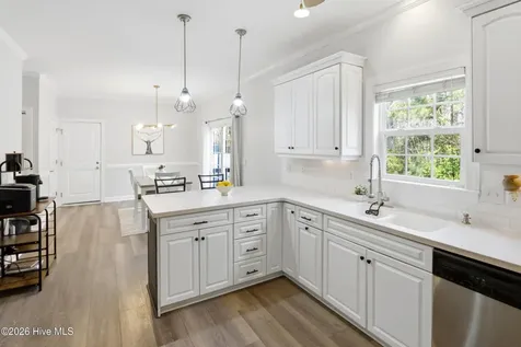 109 Forest Lane Swansboro NC 28584