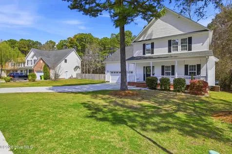 109 Forest Lane Swansboro NC 28584