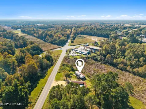 1445 Old Stage Road Riegelwood NC 28456