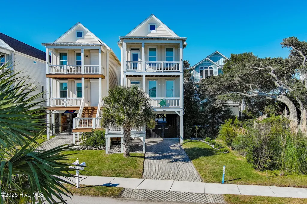 125 S Boca Bay Lane Surf City NC 28445