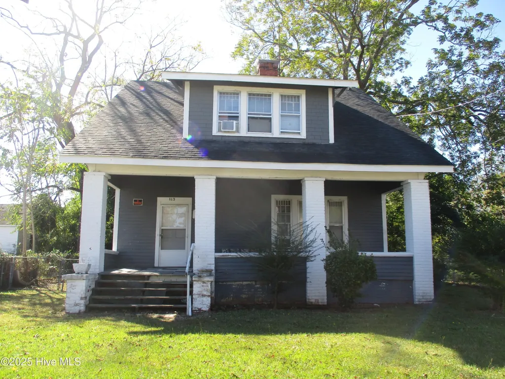 113 E Bright Street Kinston NC 28501