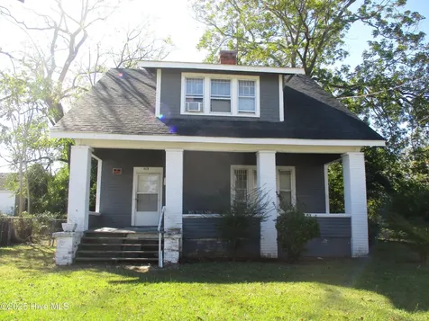 113 E Bright Street Kinston NC 28501