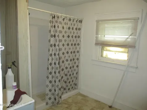 113 E Bright Street Kinston NC 28501