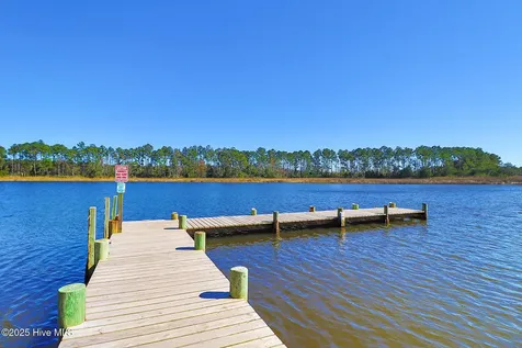 229 Garbacon Drive Beaufort NC 28516