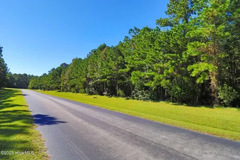 229 Garbacon Drive Beaufort NC 28516