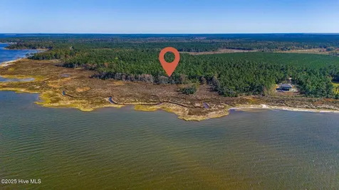 229 Garbacon Drive Beaufort NC 28516